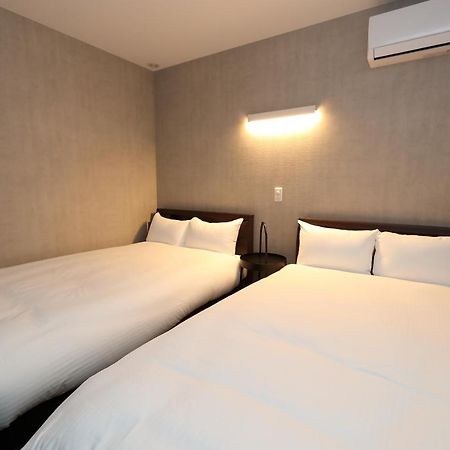 White Crystal Roomb Fukuoka (Fukuoka) Exterior foto